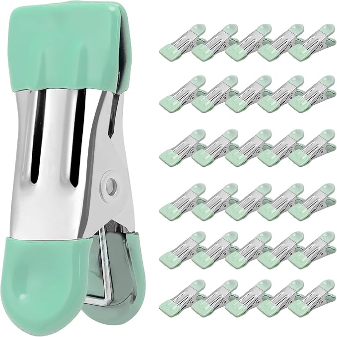 Clothes Pins Heavy Duty 30 Pack by CowdroBrand