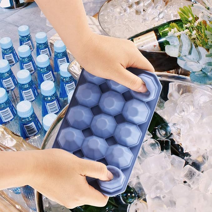 Ice Cube Trays with Silicone Lid, 15 Grid Diamond Shaped Ice Tray Easy Release - Image 3