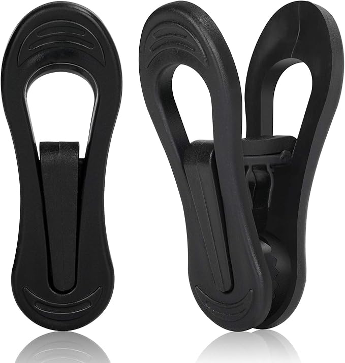 Tinfol Black Plastic Hanger Clips by Tinfol
